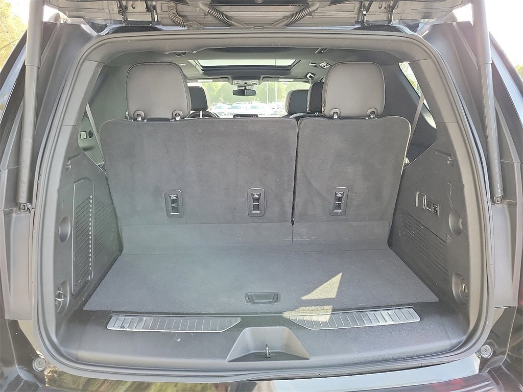 Used 2023 GMC Yukon AT4 image 24