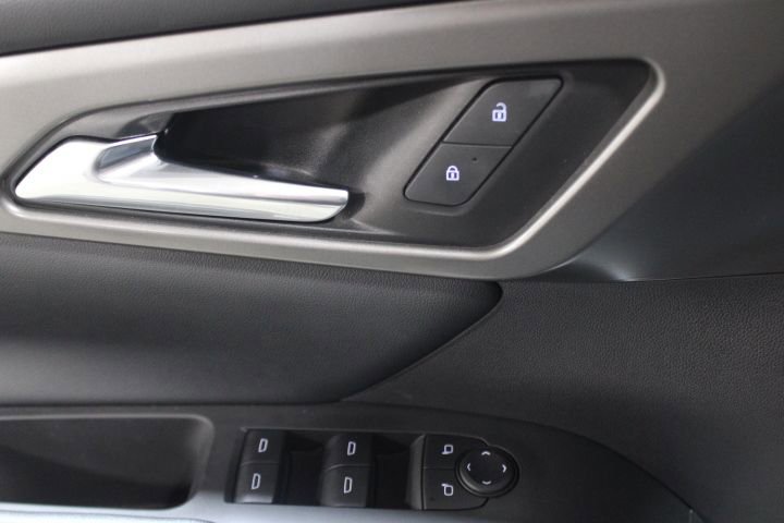 Certified 2024 Chevrolet Traverse LS image 17