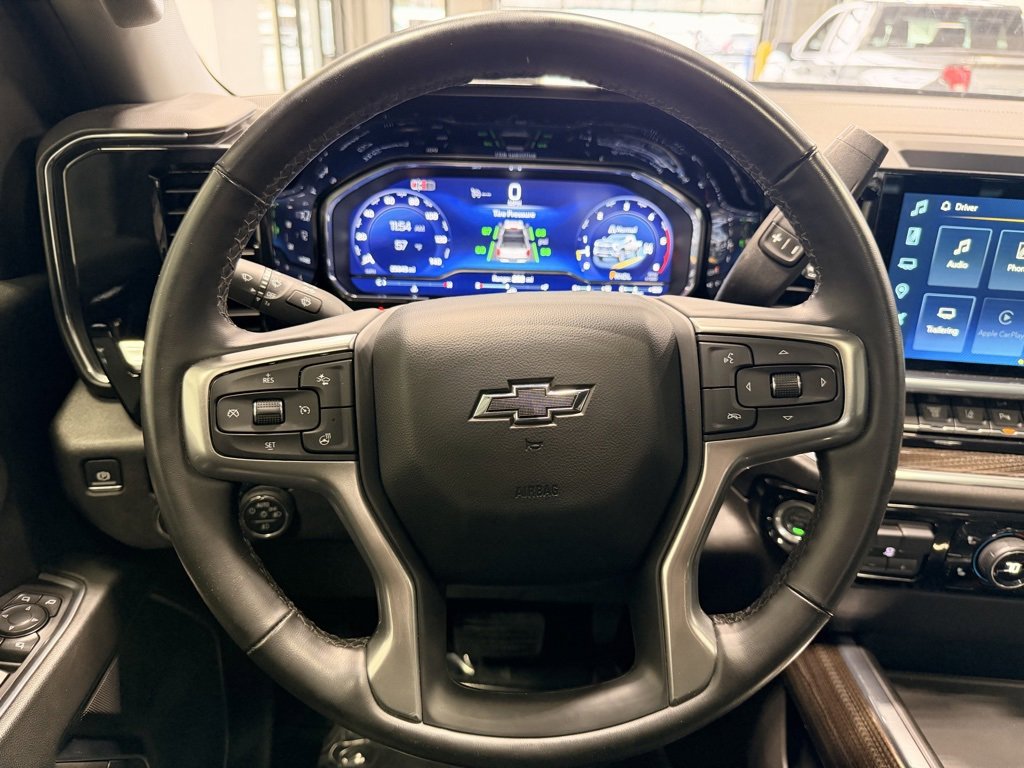 Used 2024 Chevrolet Silverado 2500 LT w/ Midnight Edition image 35