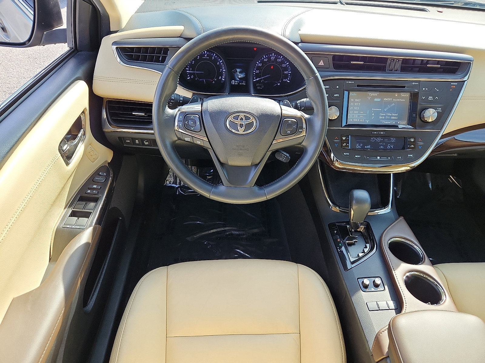 Used 2015 Toyota Avalon XLE Touring FWD image 11