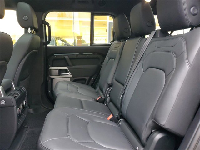 Certified 2023 Land Rover Defender 130 SE image 12