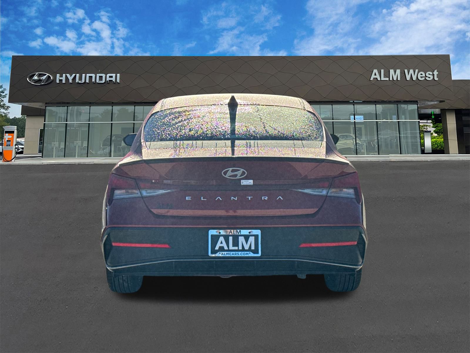 Used 2025 Hyundai Elantra Sport FWD image 6