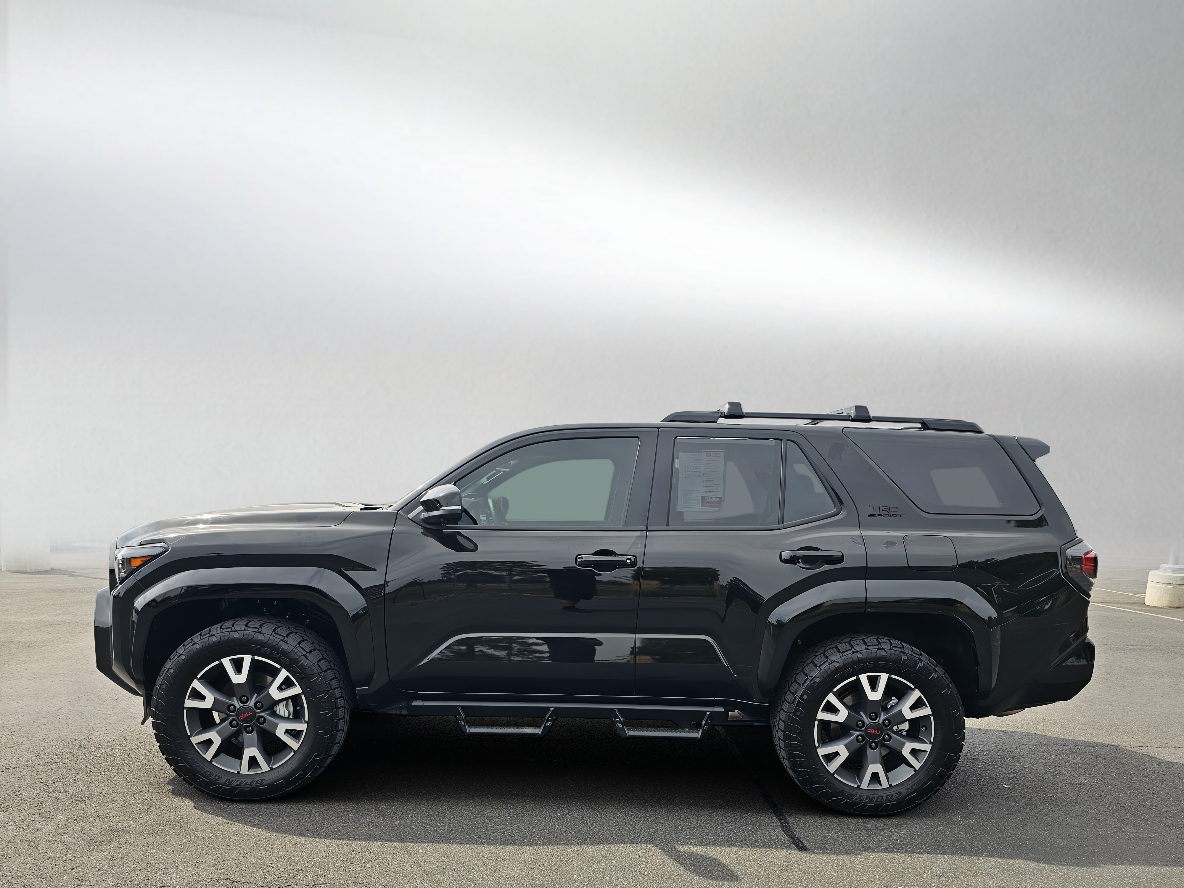 Used 2026 Toyota 4Runner TRD Sport Premium AWD/4WD image 2