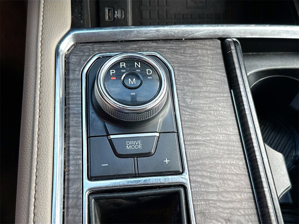 Used 2021 Ford Expedition Limited image 18