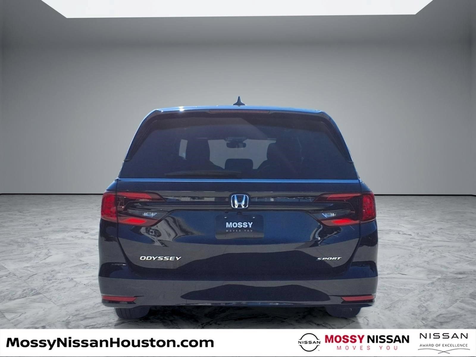 Used 2023 Honda Odyssey Sport image 6
