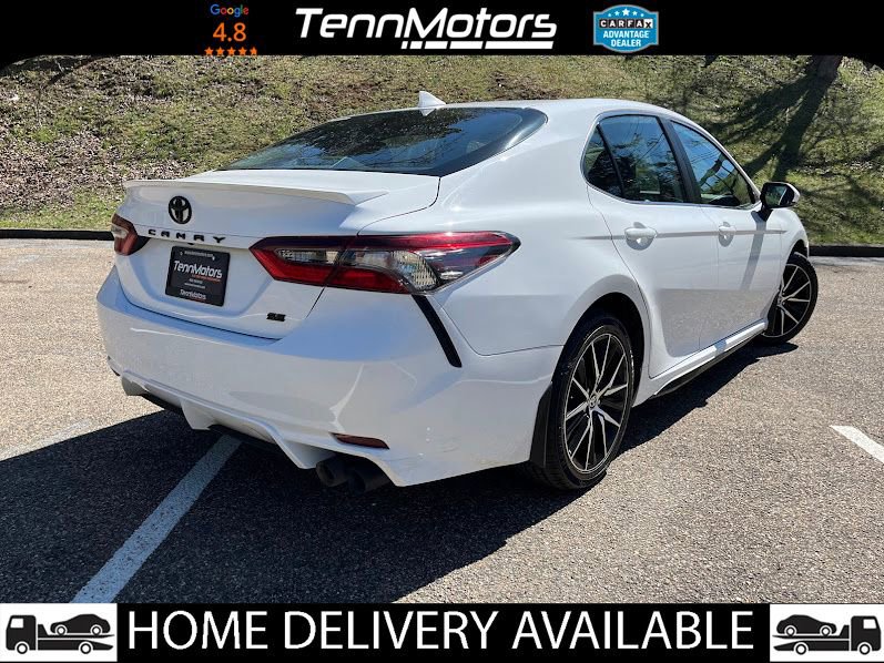 Used 2023 Toyota Camry SE image 4