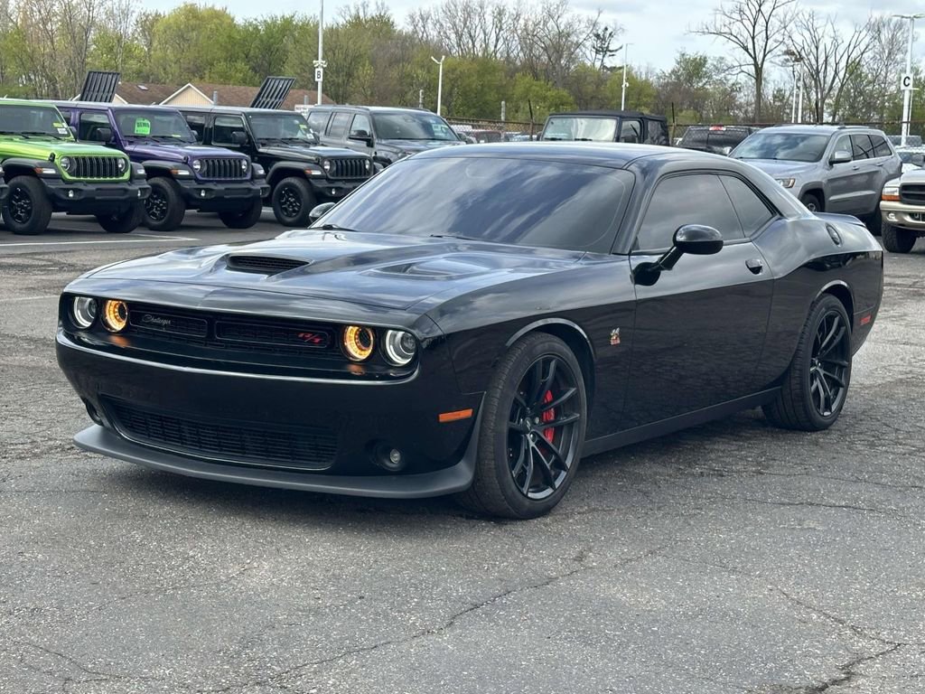 Used 2021 Dodge Challenger R/T Scat Pack w/ Dynamics Package RWD image 7
