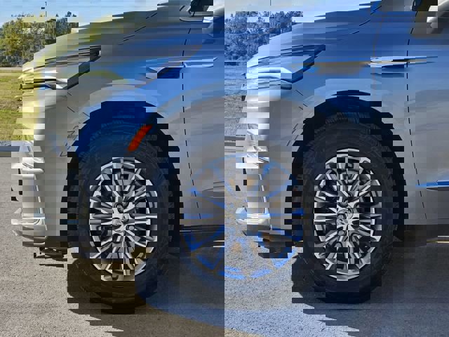 Used 2024 Buick Enclave Premium image 10