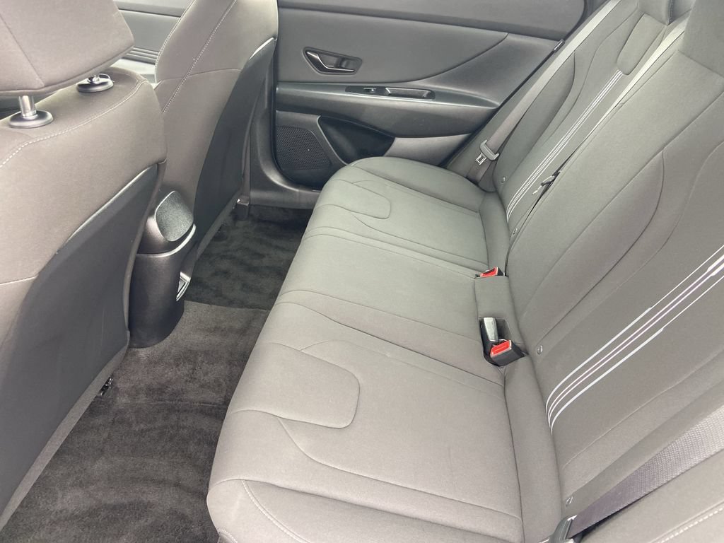Used 2026 Hyundai Elantra Sport FWD image 20