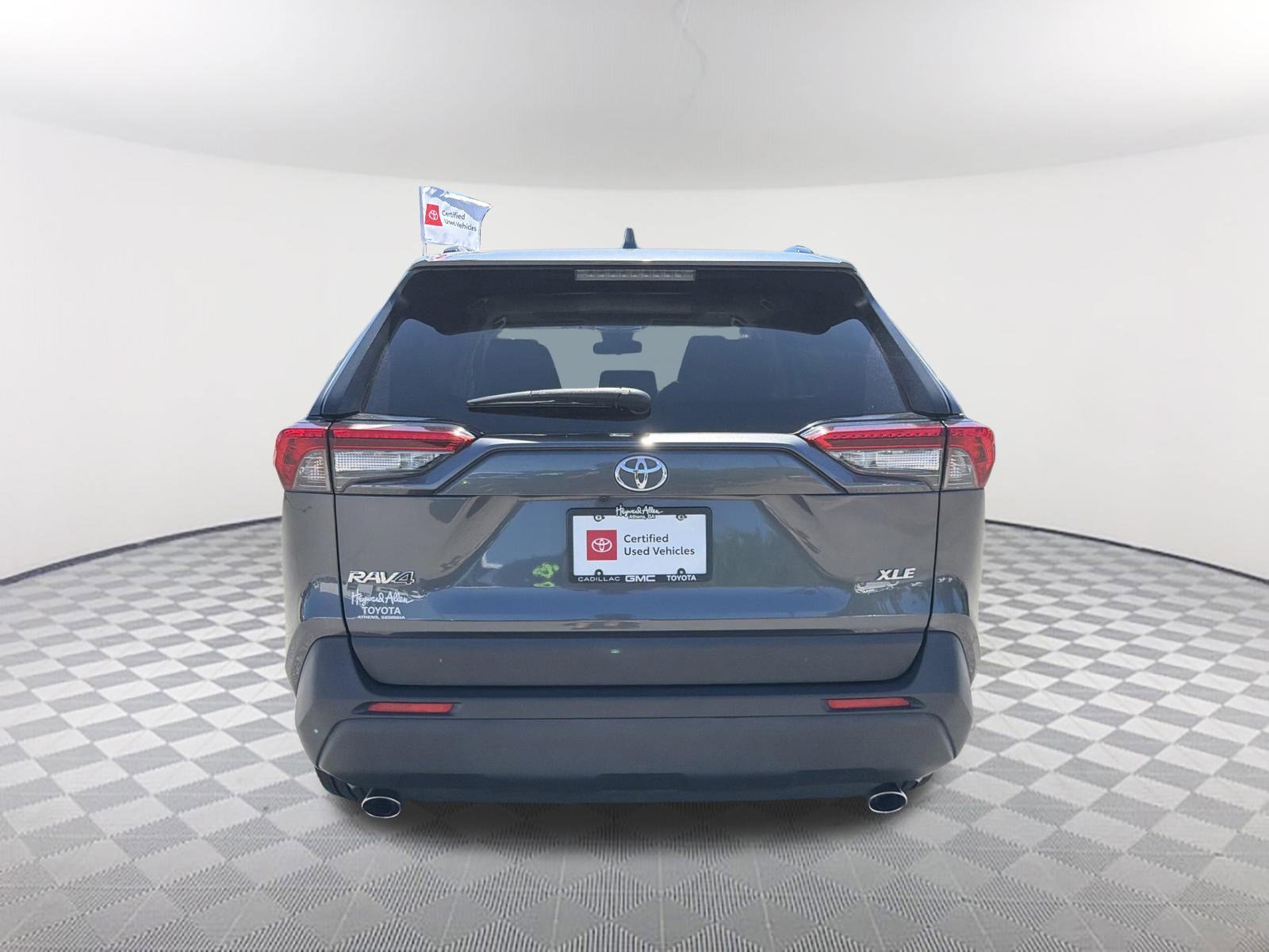 Certified 2020 Toyota RAV4 XLE Premium FWD image 15