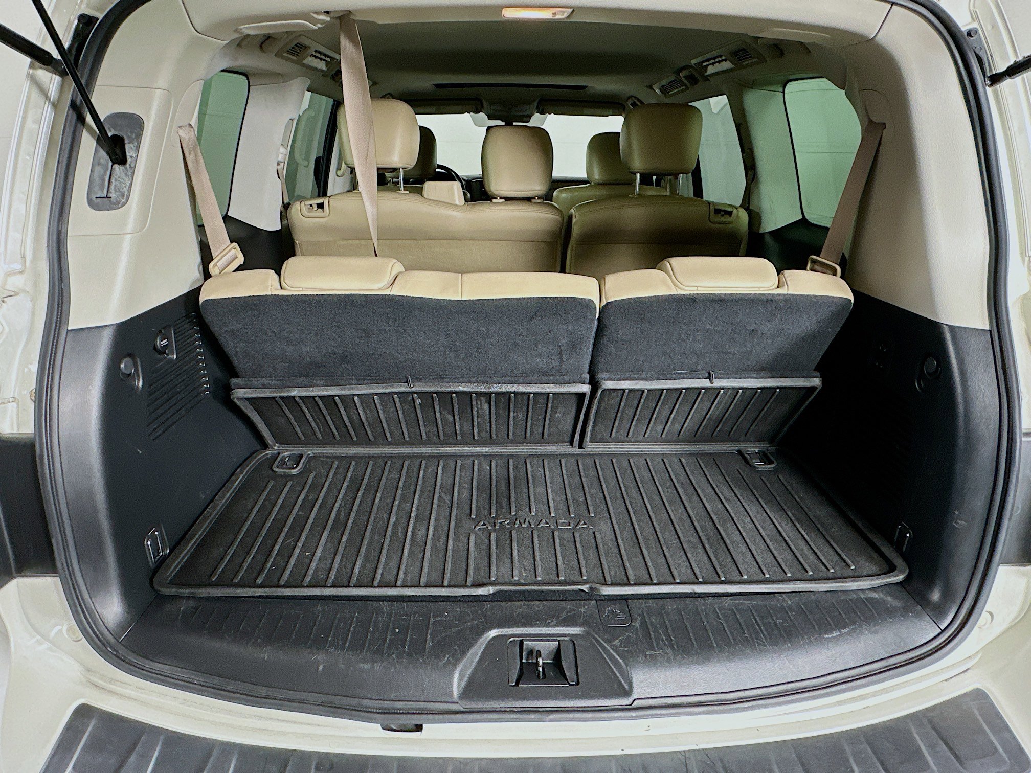 Used 2018 Nissan Armada SL w/ Premium Package image 30