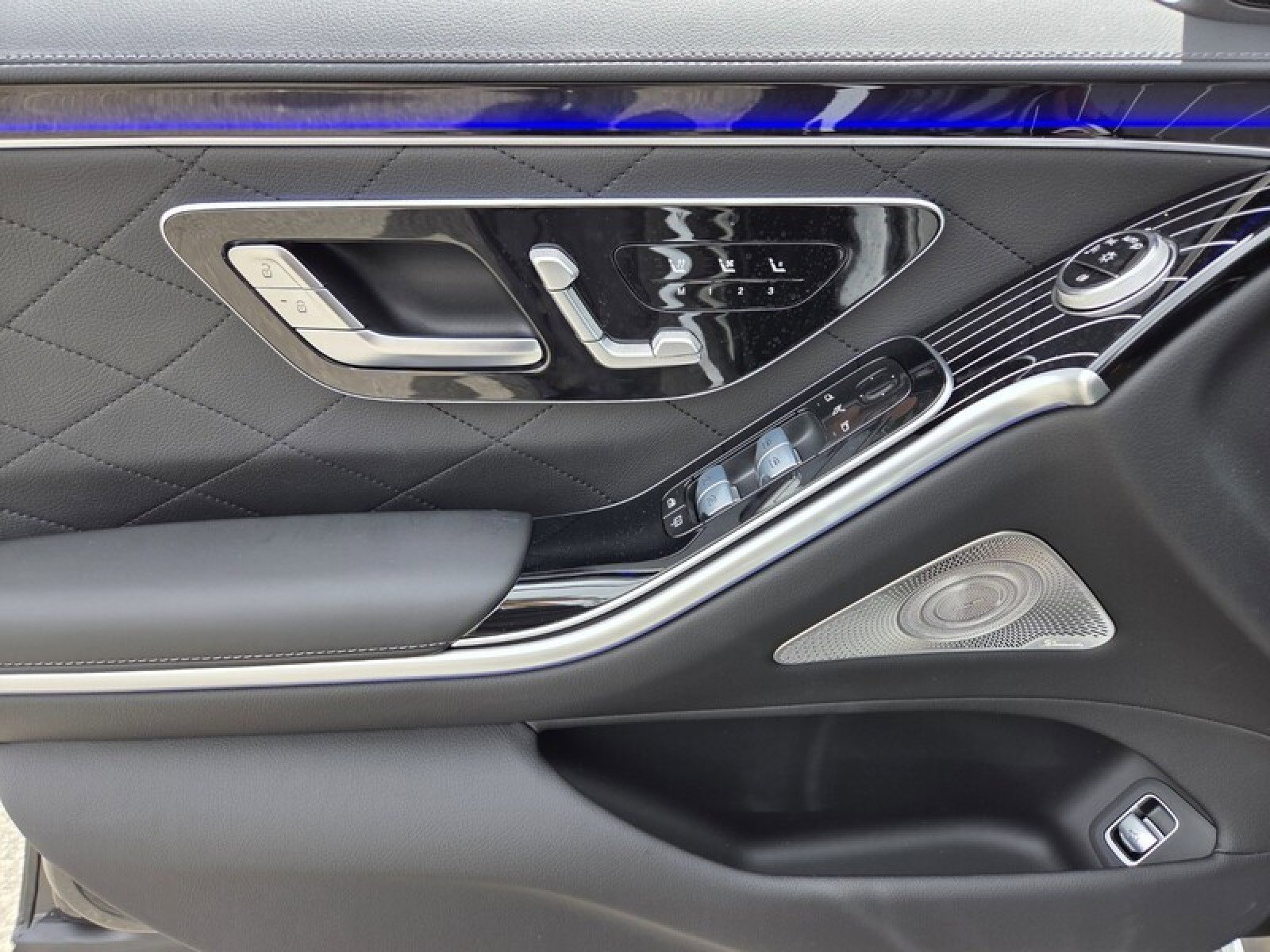 New 2026 Mercedes-Benz S 580 4MATIC Sedan image 19