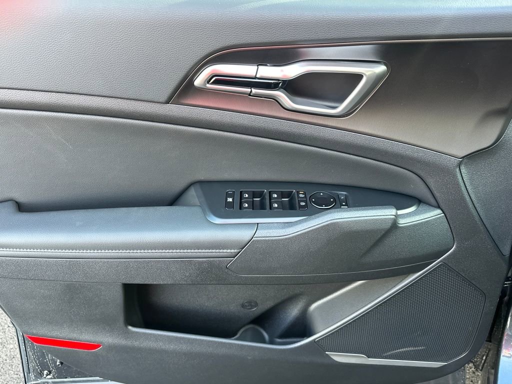 New 2026 Kia Sportage AWD Hybrid image 14