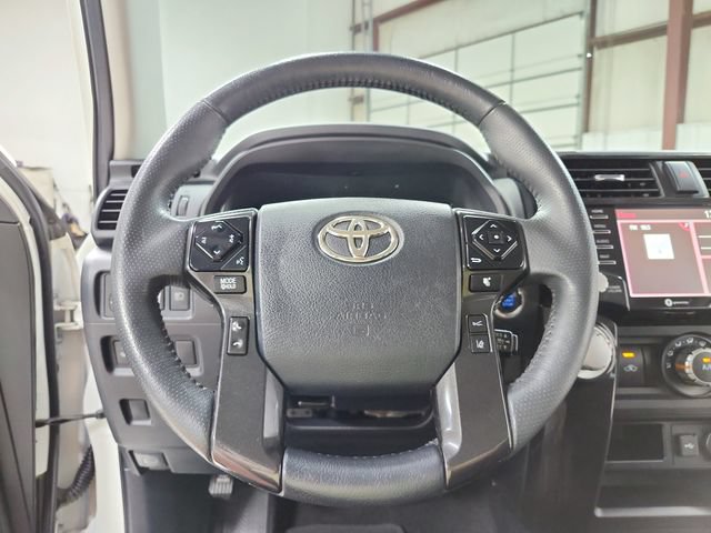 Used 2021 Toyota 4Runner TRD Off-Road AWD/4WD image 22