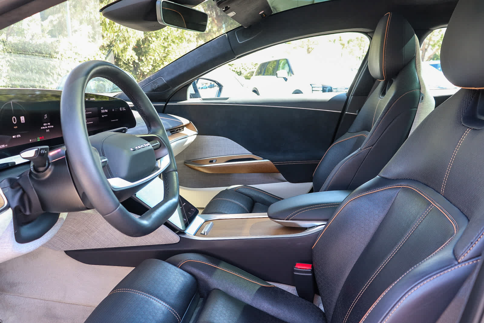 Used 2023 Lucid Air Grand Touring AWD/4WD image 17