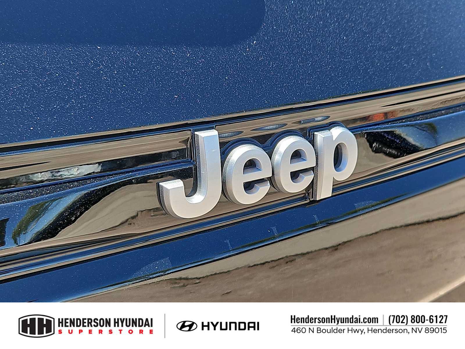 Used 2025 Jeep Grand Cherokee Limited w/ Luxury Tech Group II AWD/4WD image 11