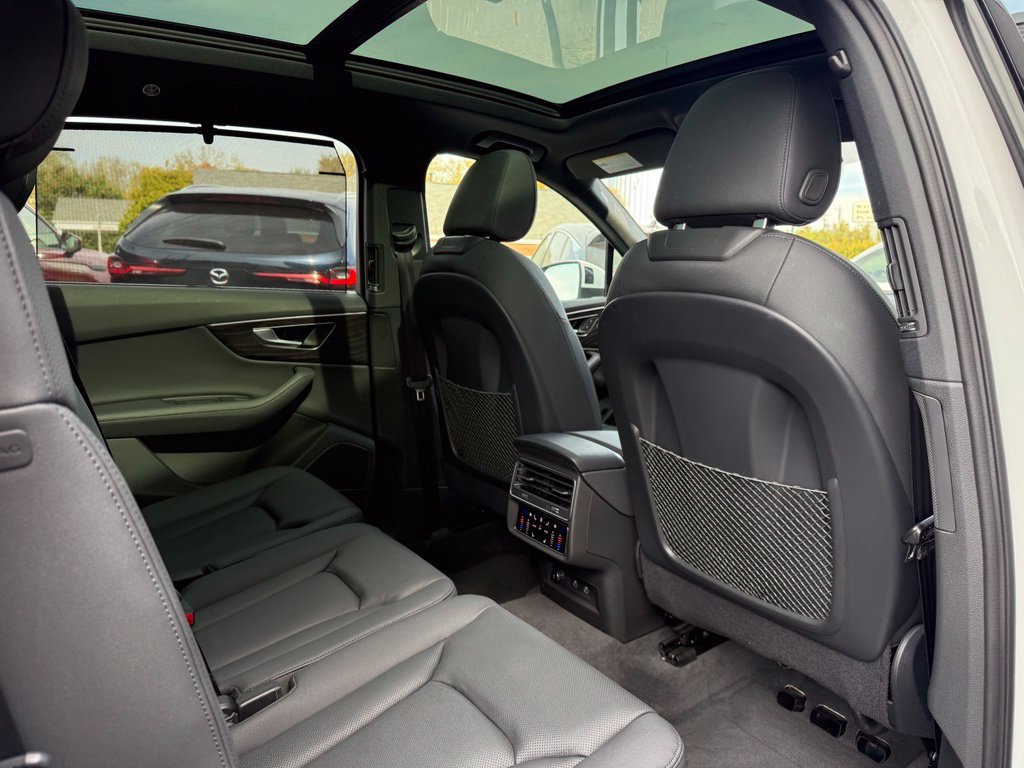 Used 2023 Audi Q7 2.0T Premium Plus AWD/4WD image 45