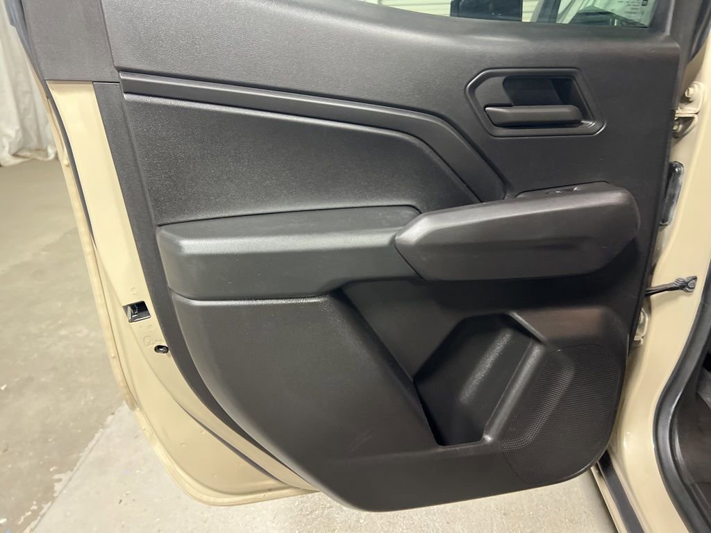 Used 2024 Chevrolet Colorado W/T image 16
