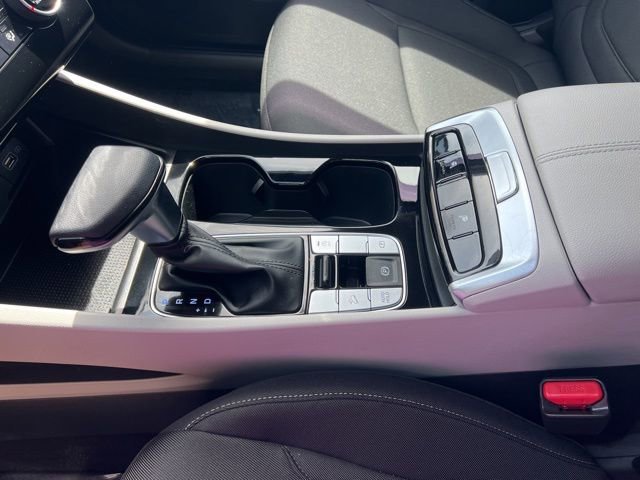 Used 2022 Hyundai Tucson SEL w/ Cargo Package image 16