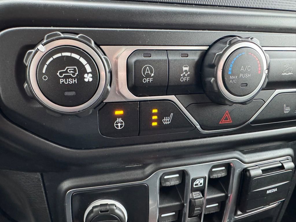 Used 2020 Jeep Gladiator Sport w/ Quick Order Package 24S image 23