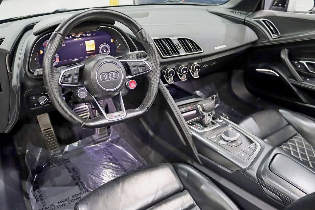 Used 2017 Audi R8 V10 AWD/4WD image 16