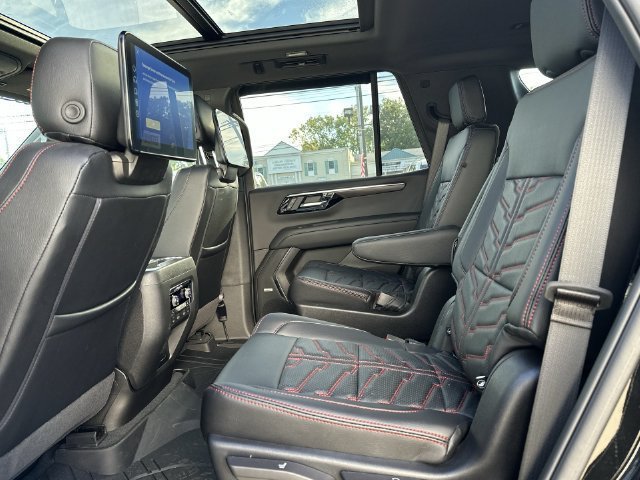 New 2026 Chevrolet Tahoe Z71 w/ Z71 Off-Road Package AWD/4WD image 31