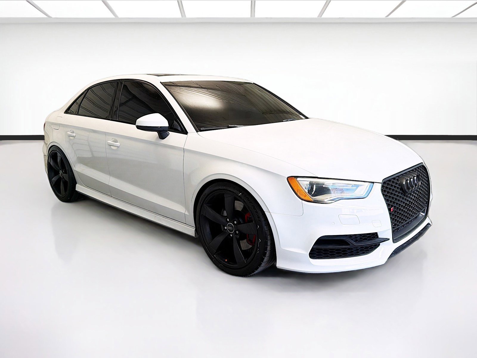 Used 2016 Audi S3 Premium Plus w/ Technology Package AWD/4WD image 3