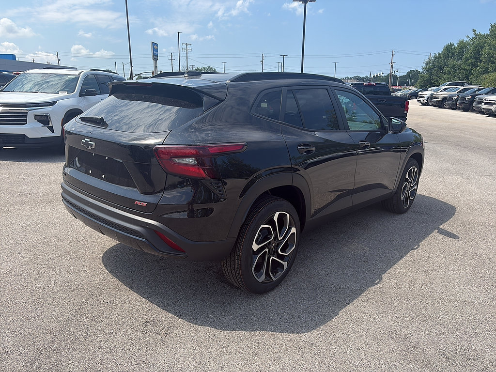 New 2026 Chevrolet Trax RS w/ Driver Confidence Package FWD image 5