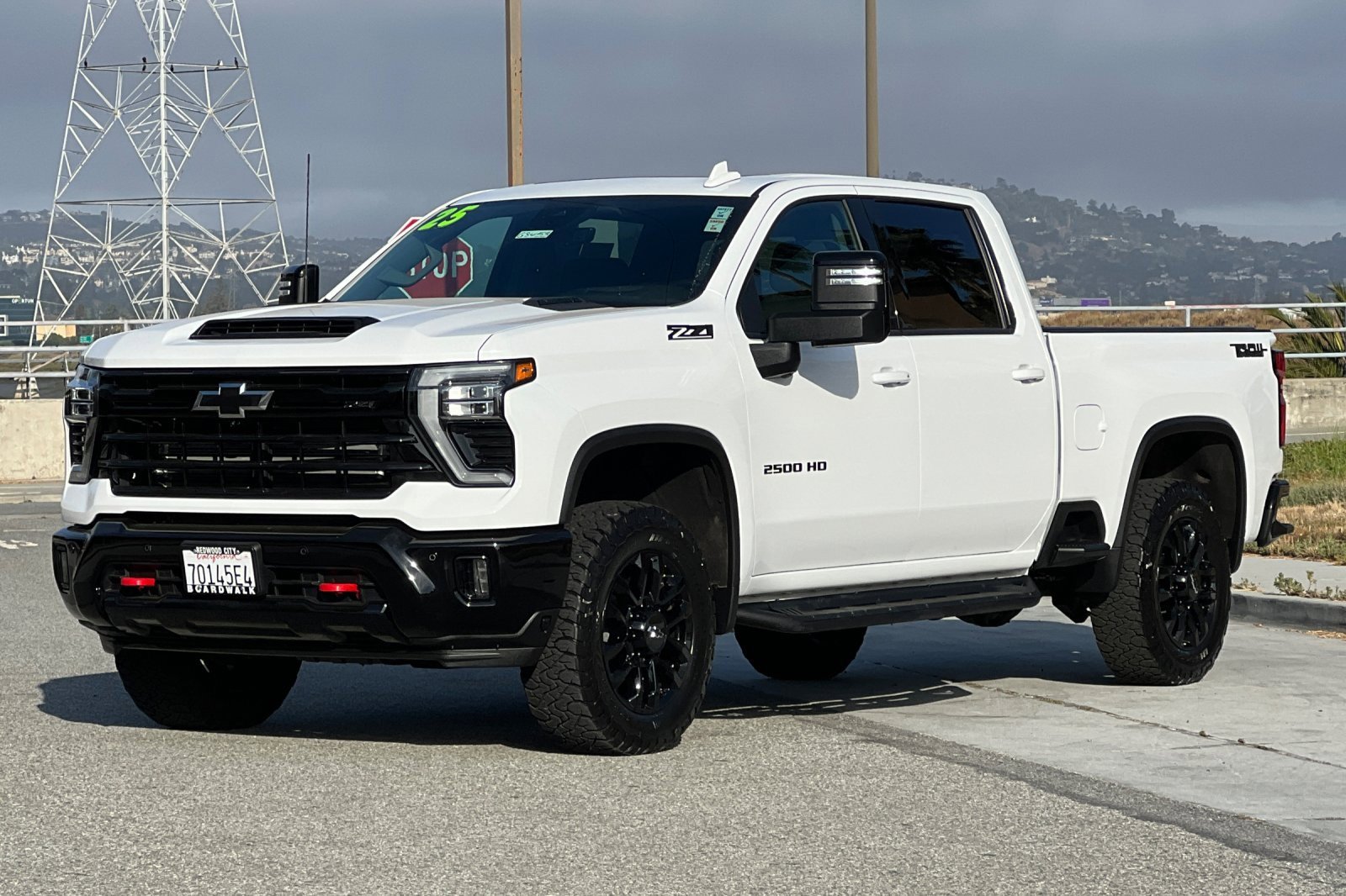 Used 2025 Chevrolet Silverado 2500 LTZ w/ LTZ Plus Package image 8