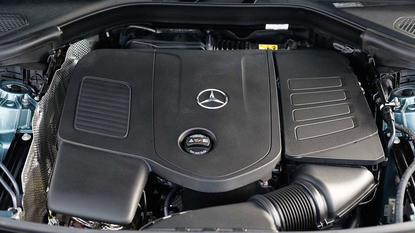 Used 2026 Mercedes-Benz GLC 300 4MATIC image 36