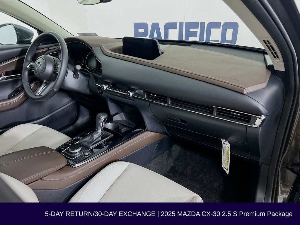 Used 2025 MAZDA CX-30 AWD 2.5 S w/ Premium Package image 35