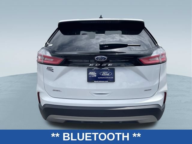 Used 2024 Ford Edge SEL w/ Convenience Package AWD/4WD image 4