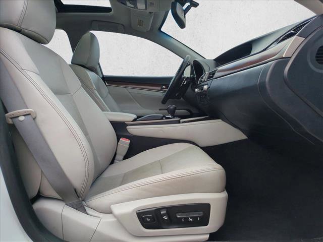 Used 2015 Lexus GS 350 w/ Premium Package image 21