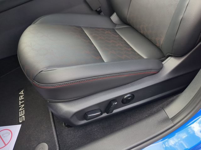 New 2026 Nissan Sentra SR w/ SR Premium Package FWD image 15