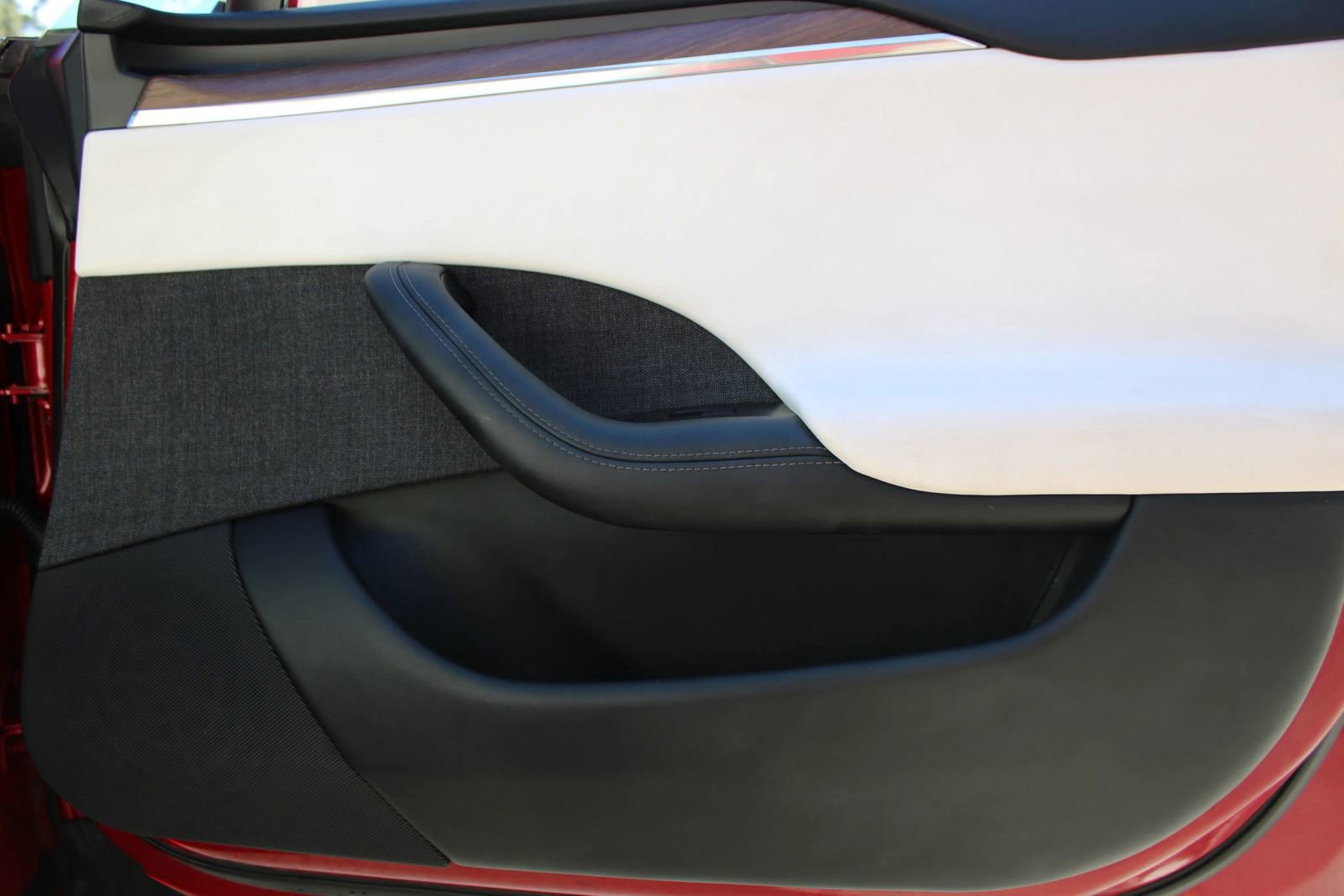 Used 2022 Tesla Model S Standard Range image 7