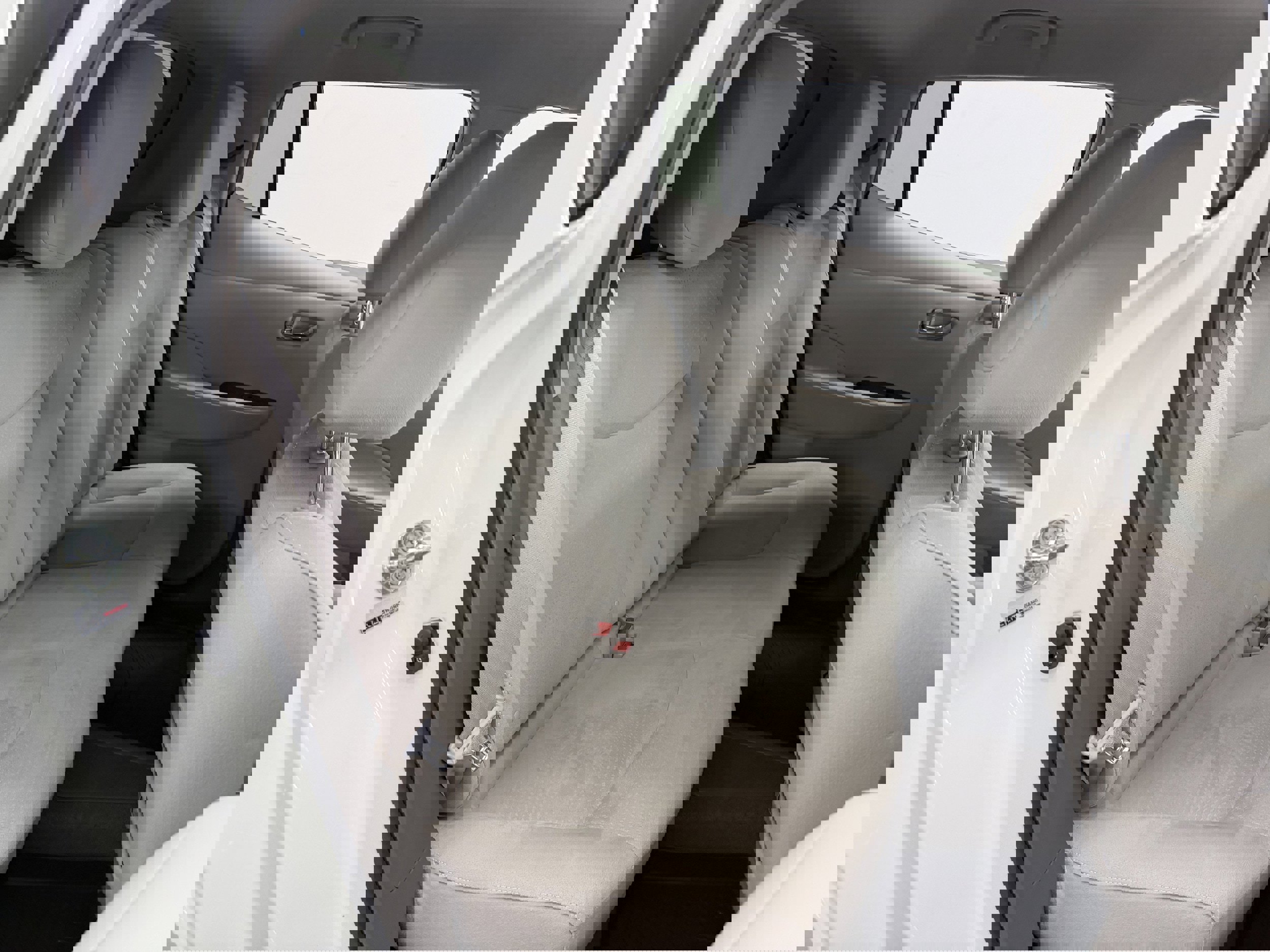 Used 2012 Nissan Leaf SL image 22