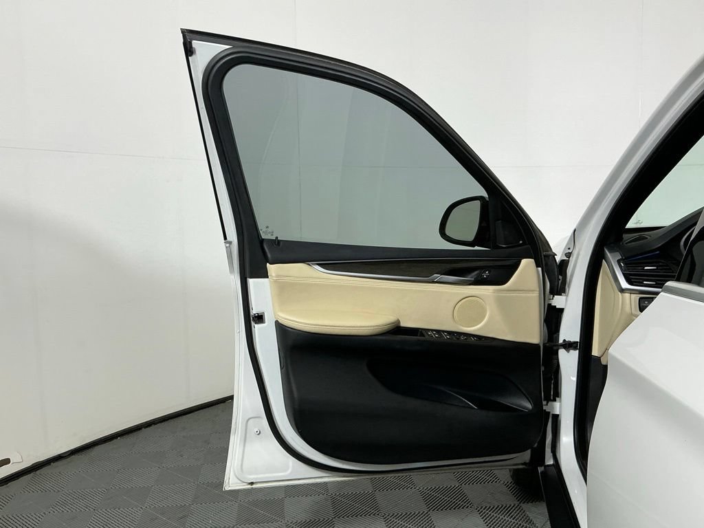 Used 2018 BMW X5 sDrive35i RWD image 19