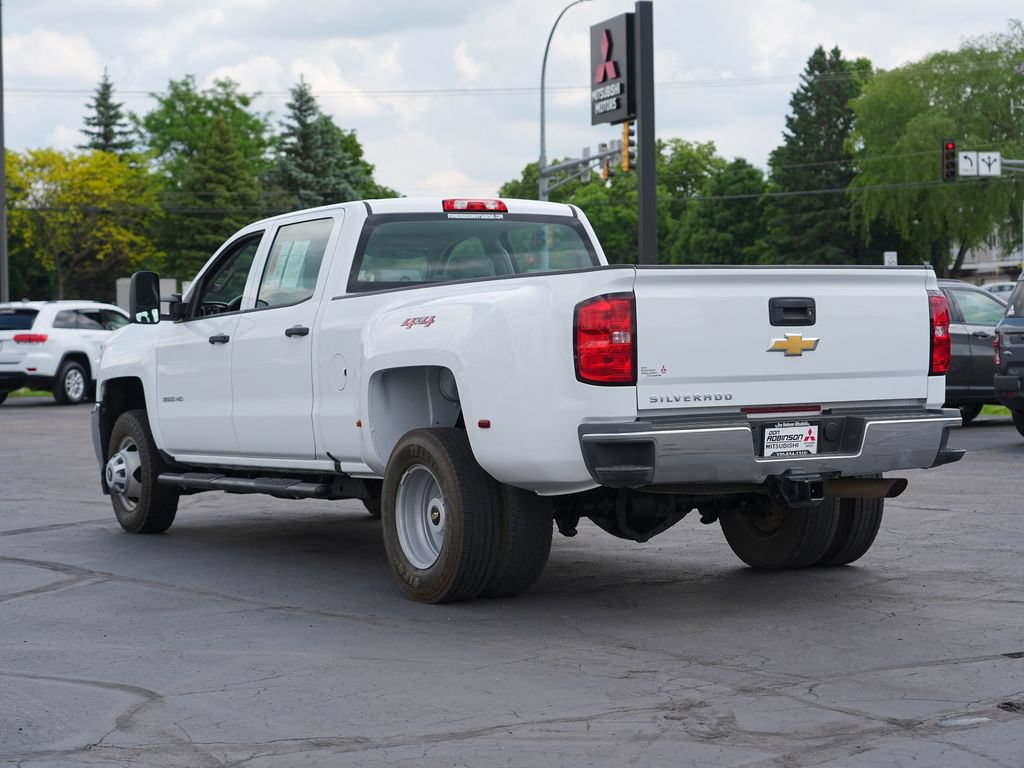 Used 2018 Chevrolet Silverado 3500 W/T AWD/4WD image 5
