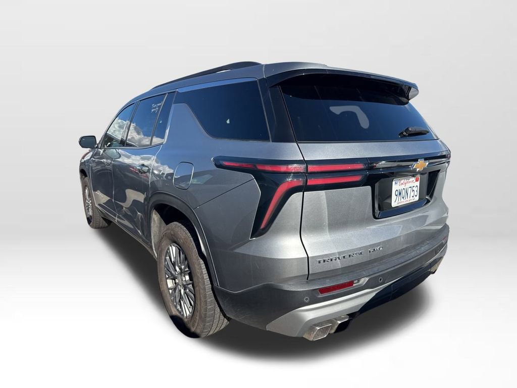 Used 2024 Chevrolet Traverse LT image 6