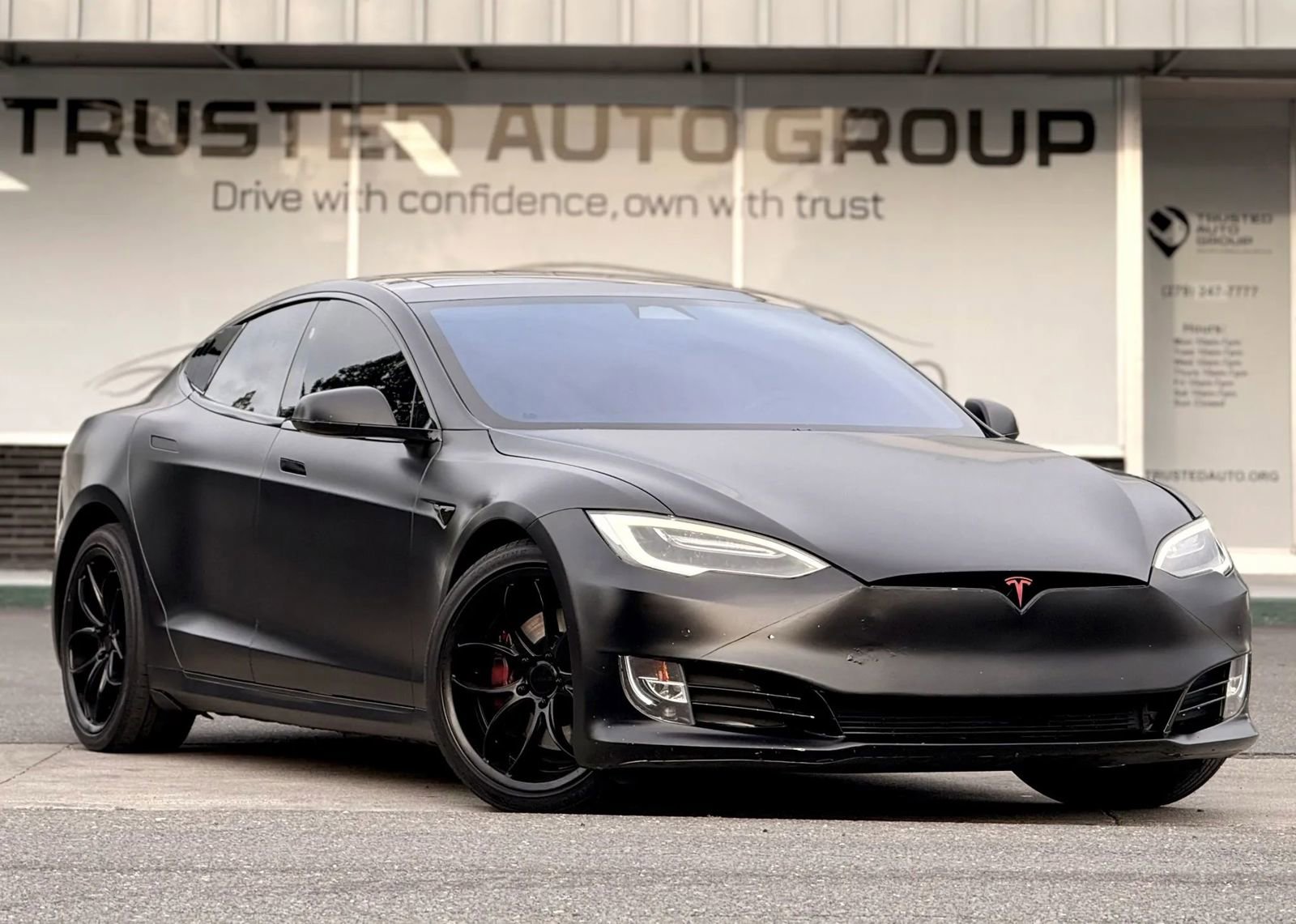 Used 2016 Tesla Model S 90D AWD/4WD image 2