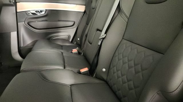 New 2026 Volvo XC90 B6 Plus w/ Protection Package Premier AWD/4WD image 29