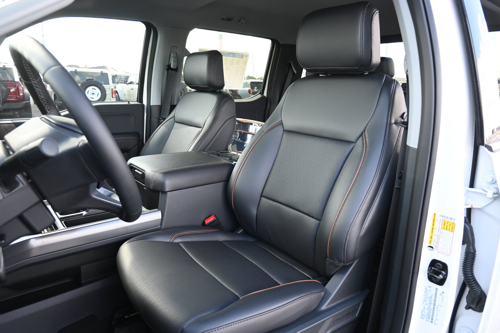 New 2026 Ford F350 Lariat w/ Lariat Premium Package AWD/4WD image 34