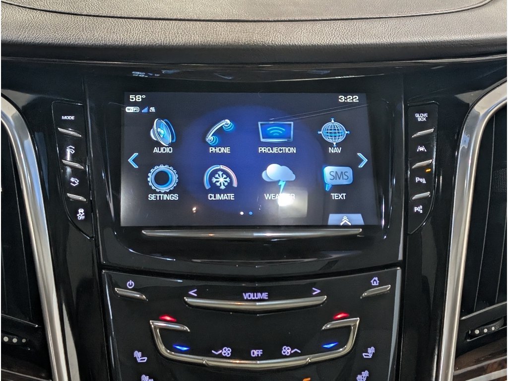 Used 2017 Cadillac Escalade Luxury AWD/4WD image 14