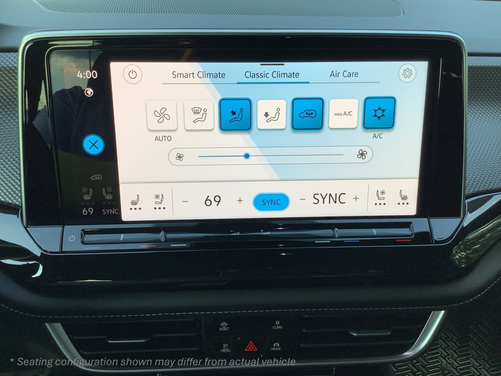 New 2026 Volkswagen Atlas Cross Sport SEL Premium R-Line image 18