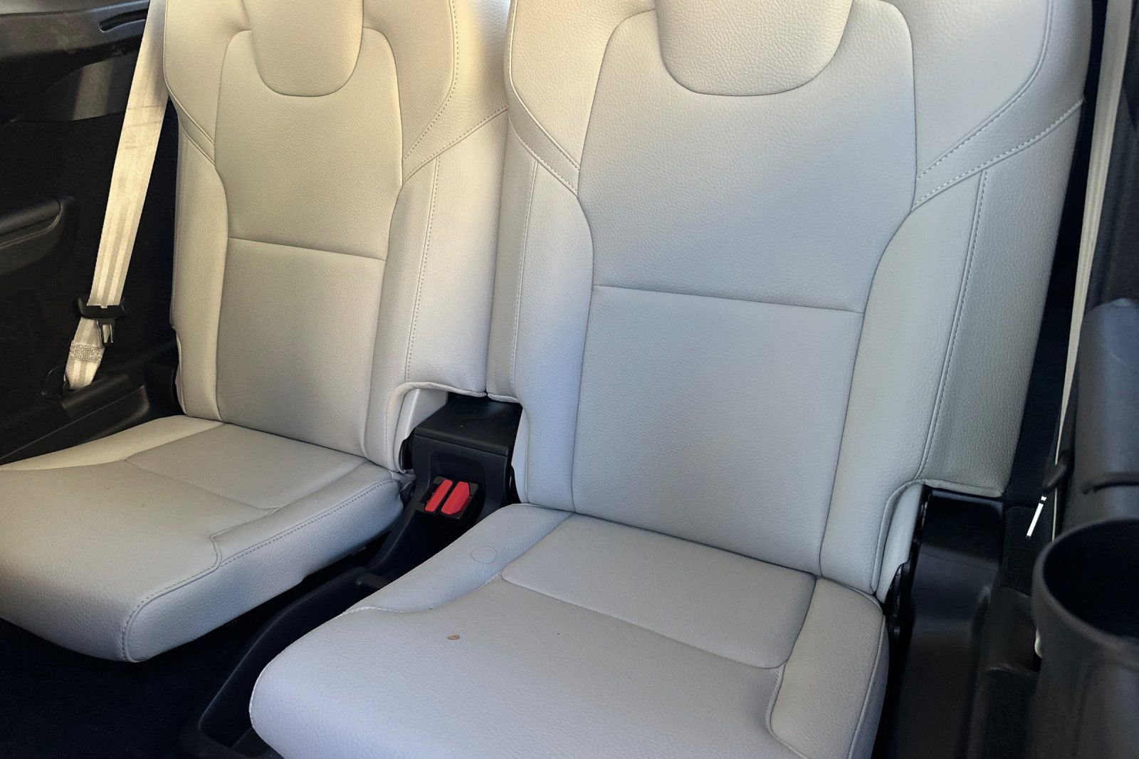 Certified 2024 Volvo XC90 B6 Plus AWD/4WD image 18