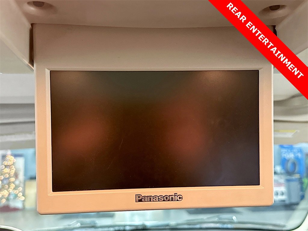 Used 2013 GMC Yukon XL Denali image 26