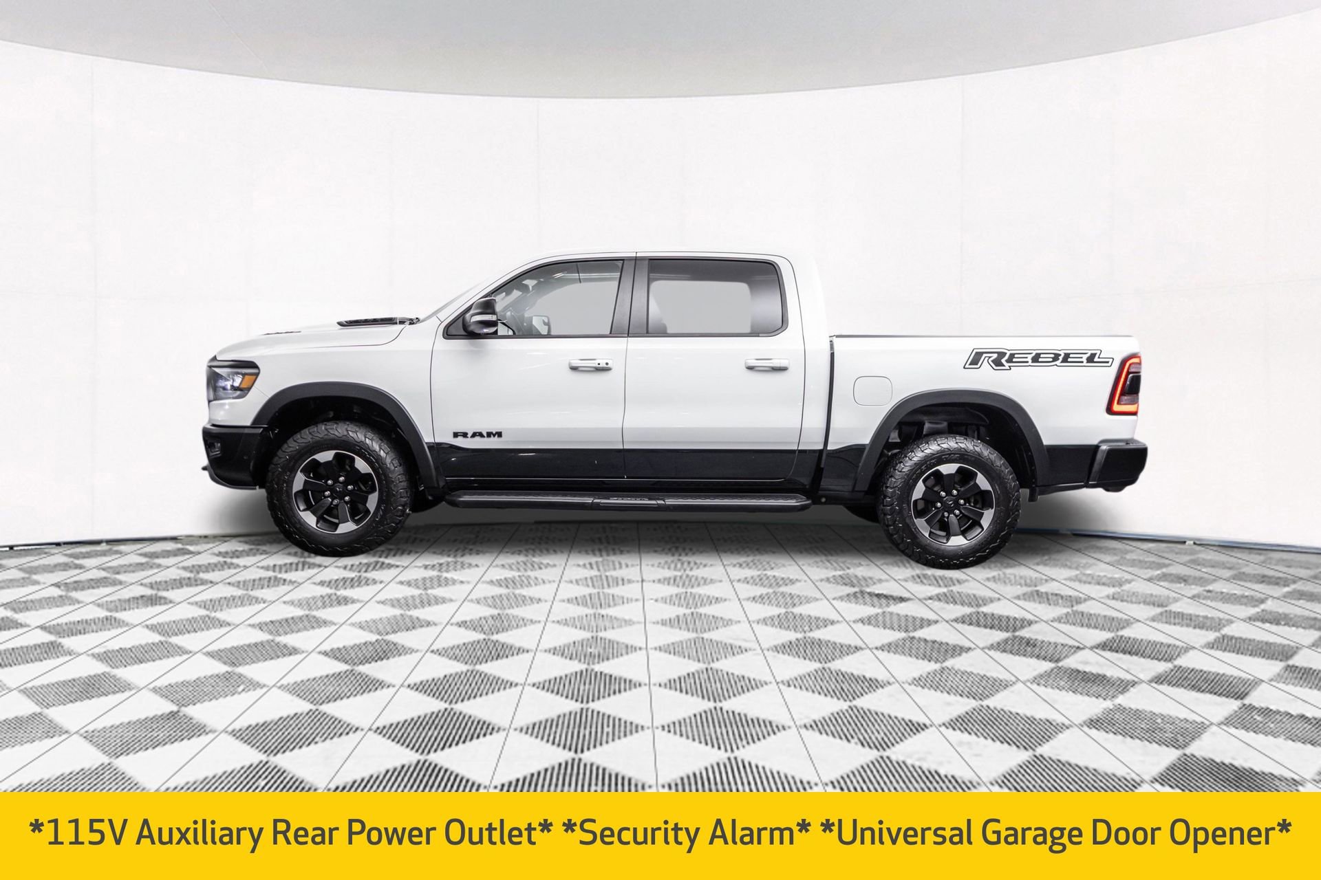 Used 2022 RAM 1500 Rebel w/ Rebel Level 2 Equipment Group AWD/4WD image 8