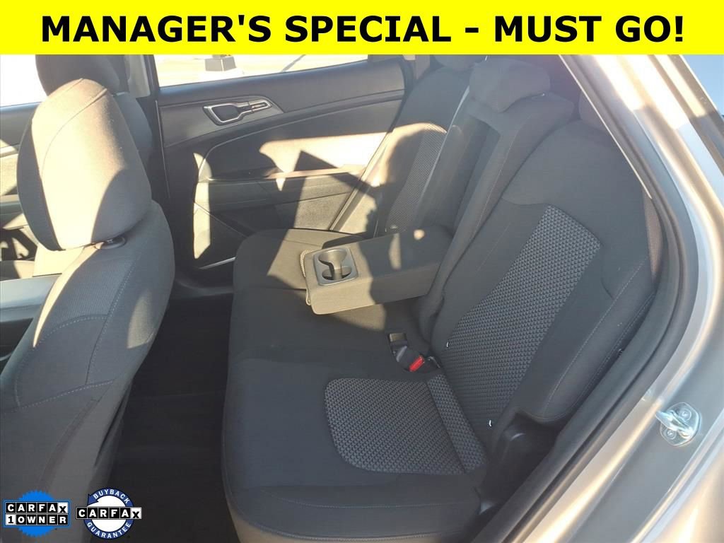 Used 2023 Kia Sportage LX image 27