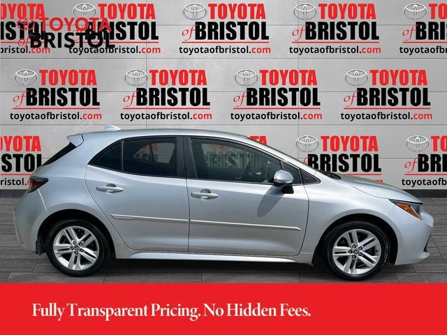 Used 2021 Toyota Corolla SE FWD image 2
