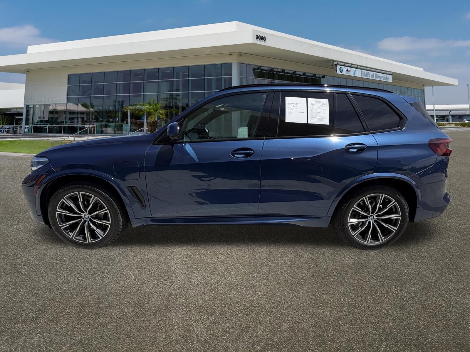 Certified 2021 BMW X5 xDrive45e w/ M Sport Package AWD/4WD image 6